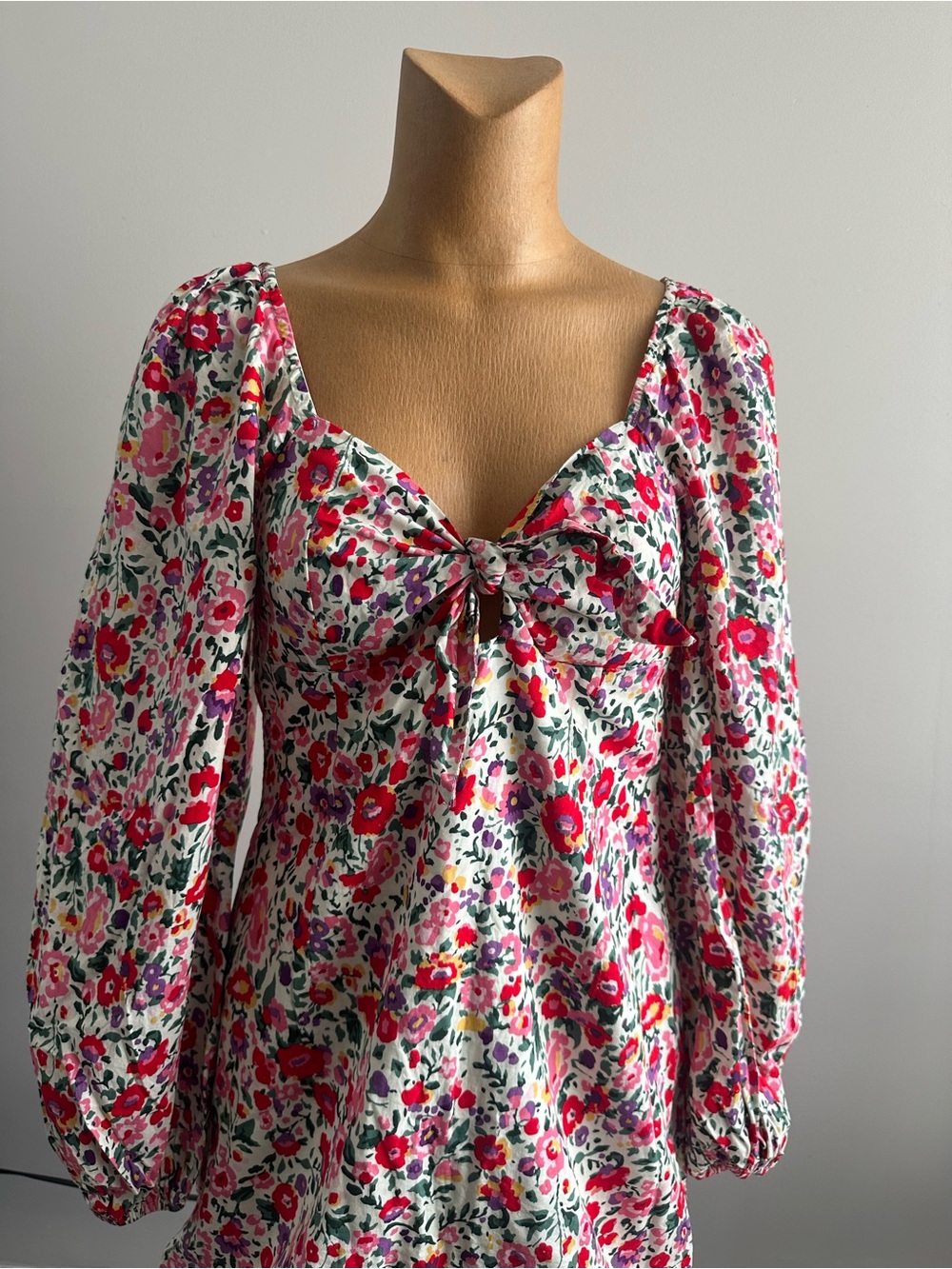 NA-KD Tie Front Balloon Sleeve Dress